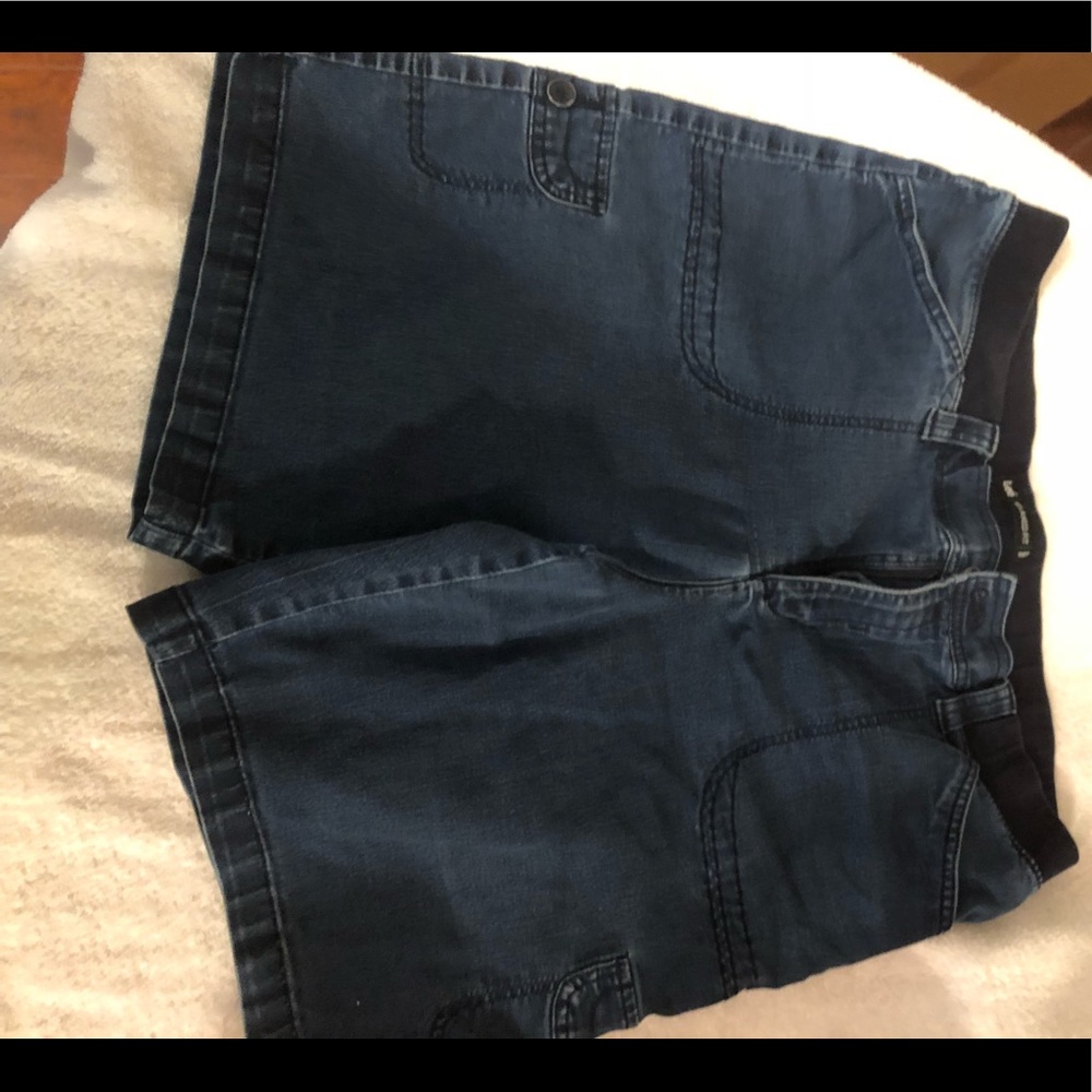Lee woman’s shorts